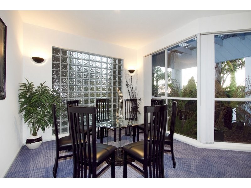 4 Taree Close, Pakenham VIC 3810