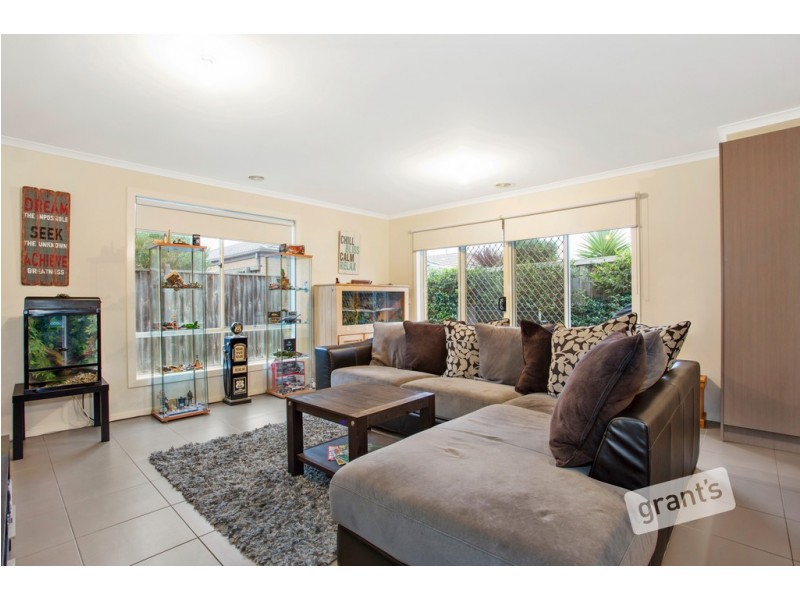 16 Bohemia Crescent, Pakenham VIC 3810