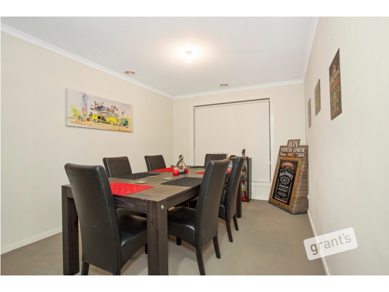 16 Bohemia Crescent, Pakenham VIC 3810