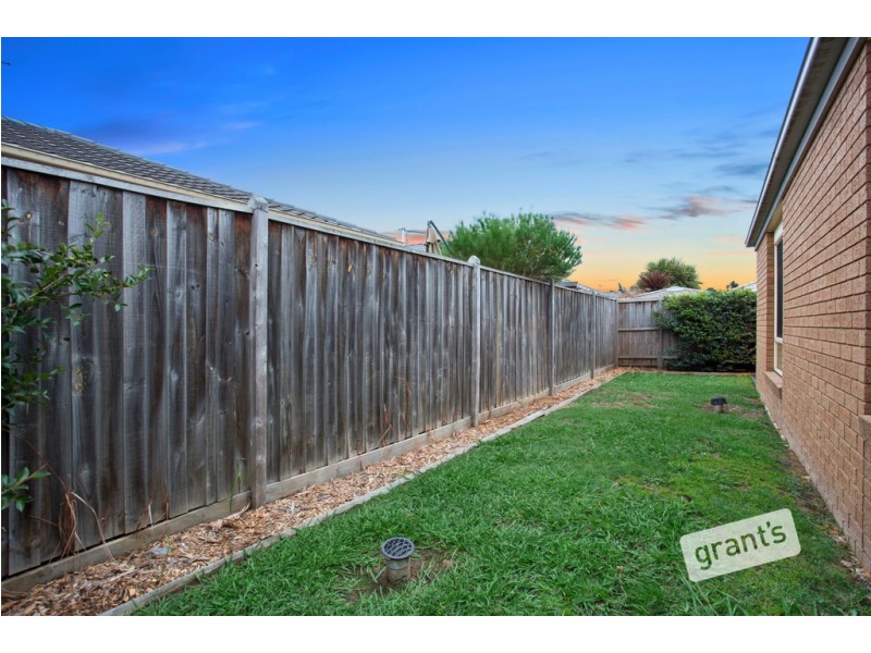 16 Bohemia Crescent, Pakenham VIC 3810