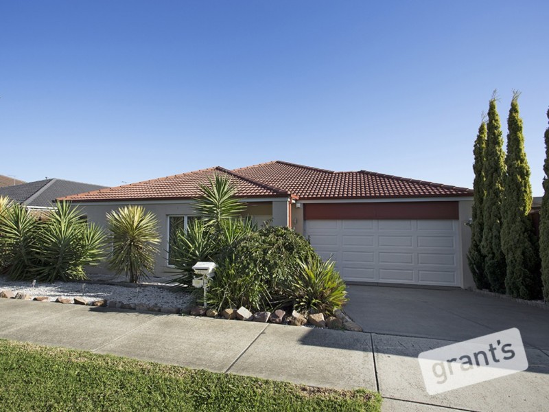 28 Bernly Boulevard, Berwick VIC 3806
