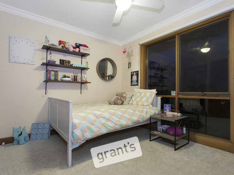 39 Halcyon Way, Narre Warren South VIC 3805