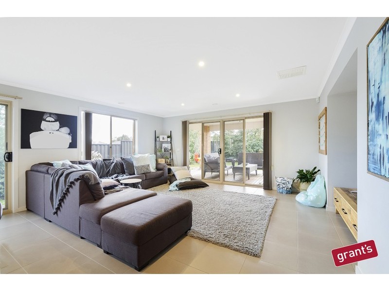 5 Huron Parkway, Pakenham VIC 3810