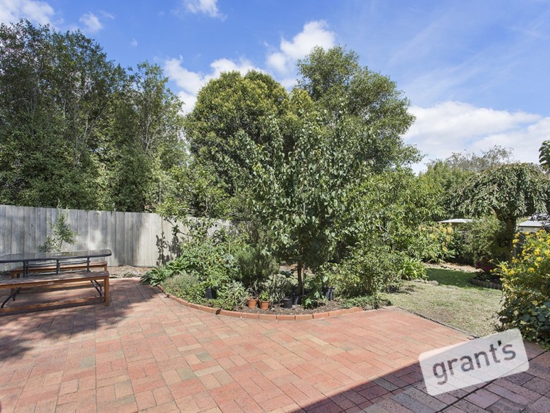 15 Hillview Place, Berwick VIC 3806