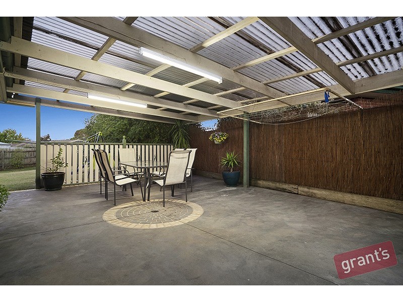 13 Bysouth Court, Pakenham VIC 3810