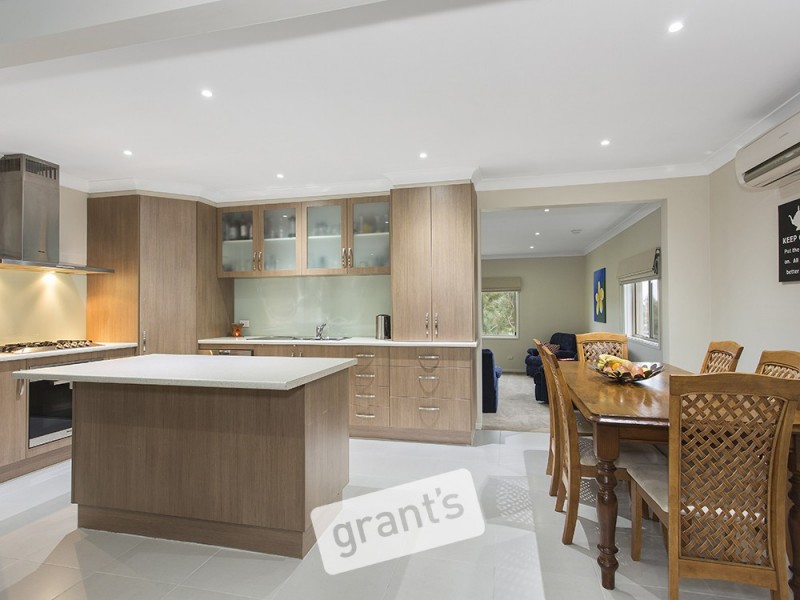 140 Army Road, Pakenham VIC 3810