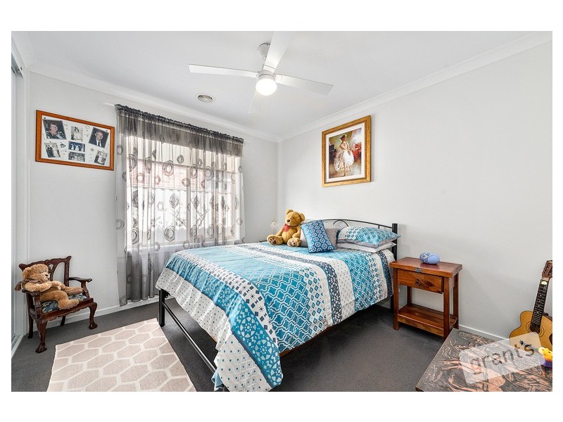 32 Rosella Avenue, Pakenham VIC 3810