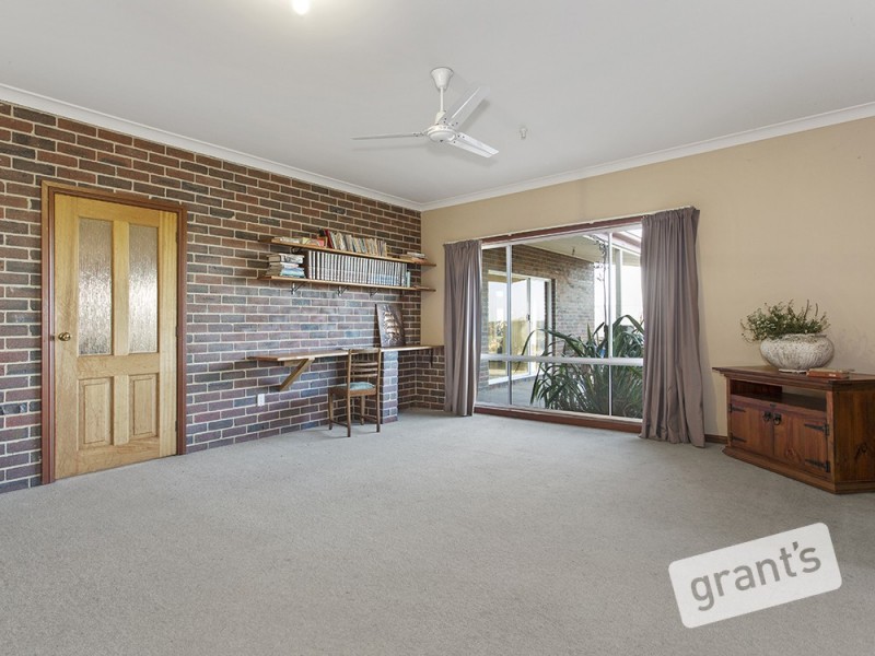 400 Stuchberrys Road, Inverloch VIC 3996