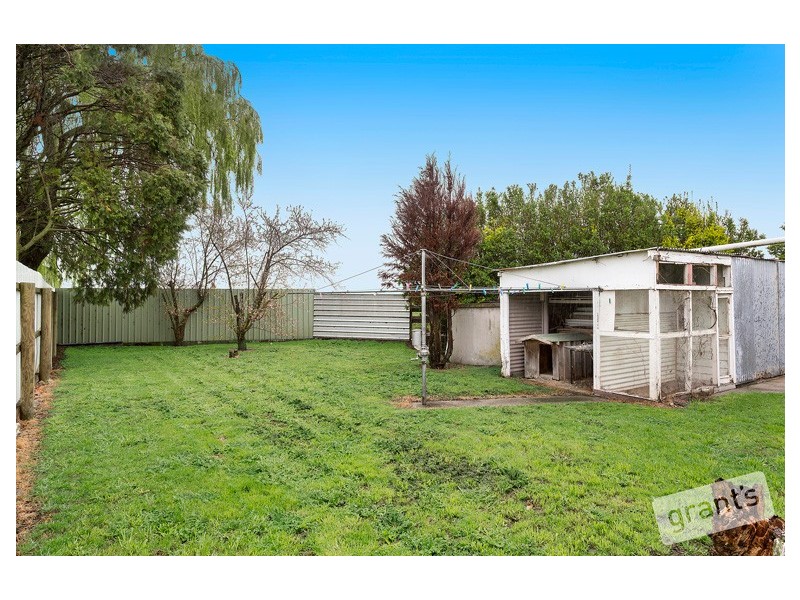 730 Murray Road, Iona VIC 3815