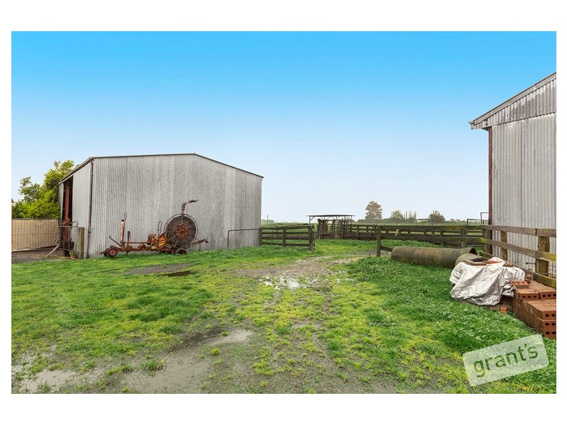 730 Murray Road, Iona VIC 3815