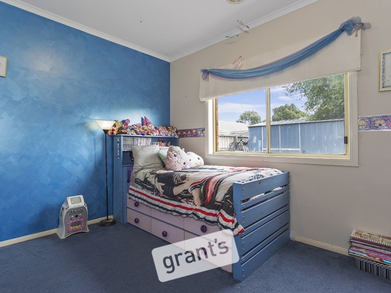 4 McAuley Avenue, Pakenham VIC 3810