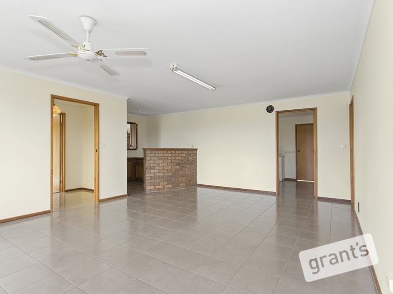 215 McCraws Road, Nar Nar Goon VIC 3812