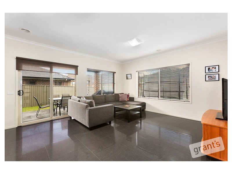 6 Bittern Link, Pakenham VIC 3810