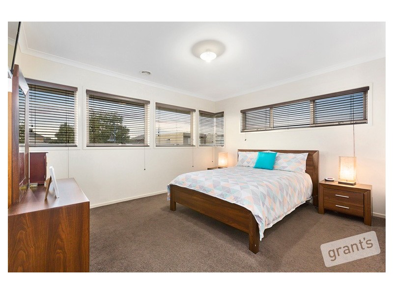 6 Bittern Link, Pakenham VIC 3810