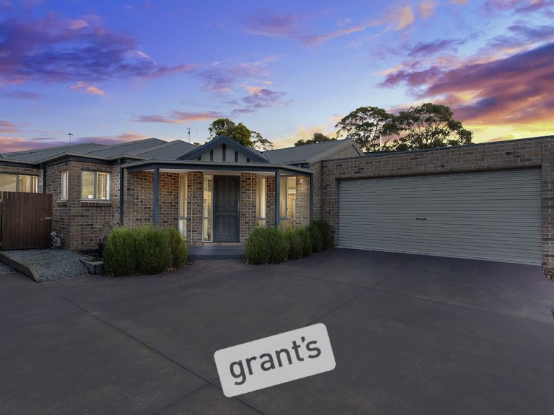 2/12 Abeckett Road, Bunyip VIC 3815