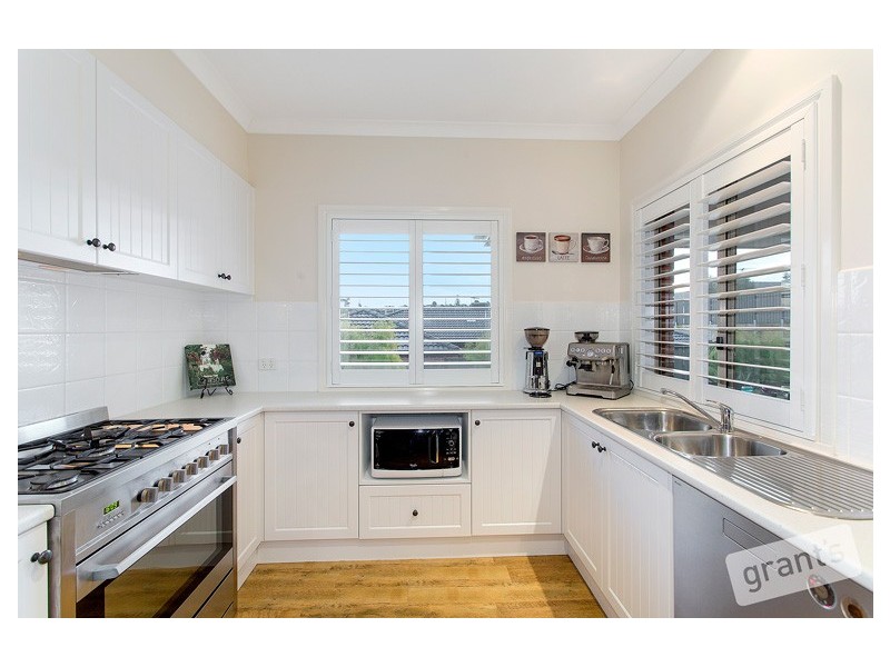 25 Windermere Boulevard, Pakenham VIC 3810