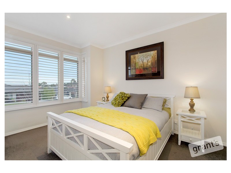 25 Windermere Boulevard, Pakenham VIC 3810