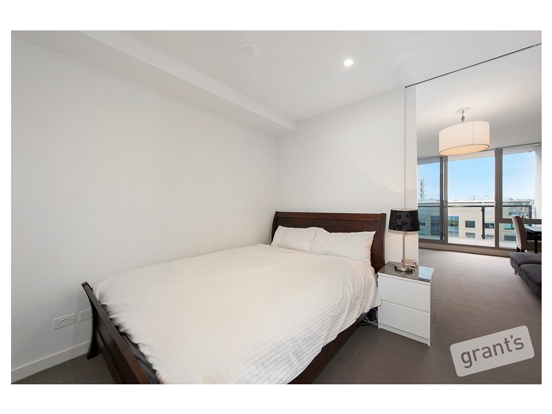 707S/227 Toorak Road, South Yarra VIC 3141