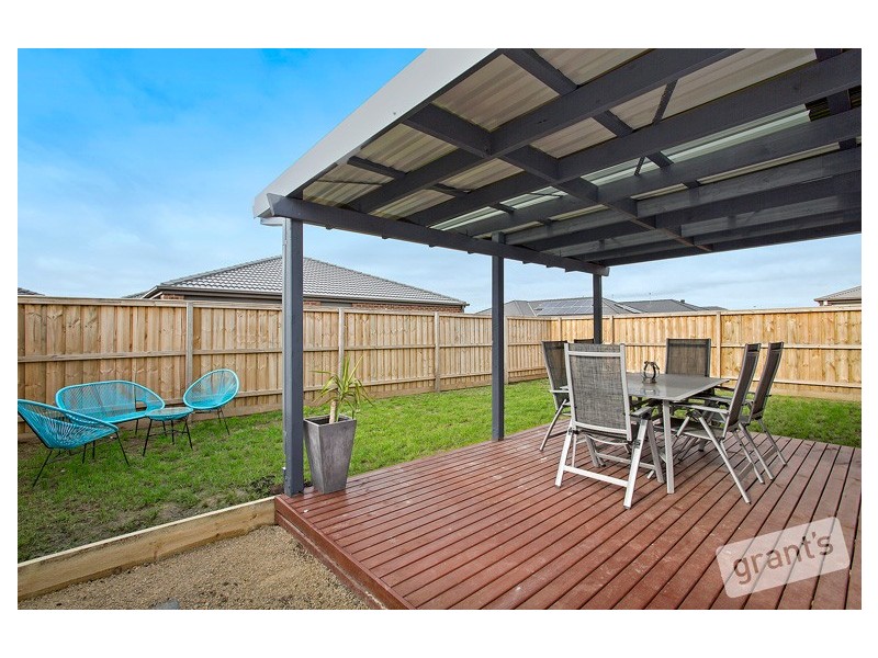 14 Egerton Street, Officer VIC 3809