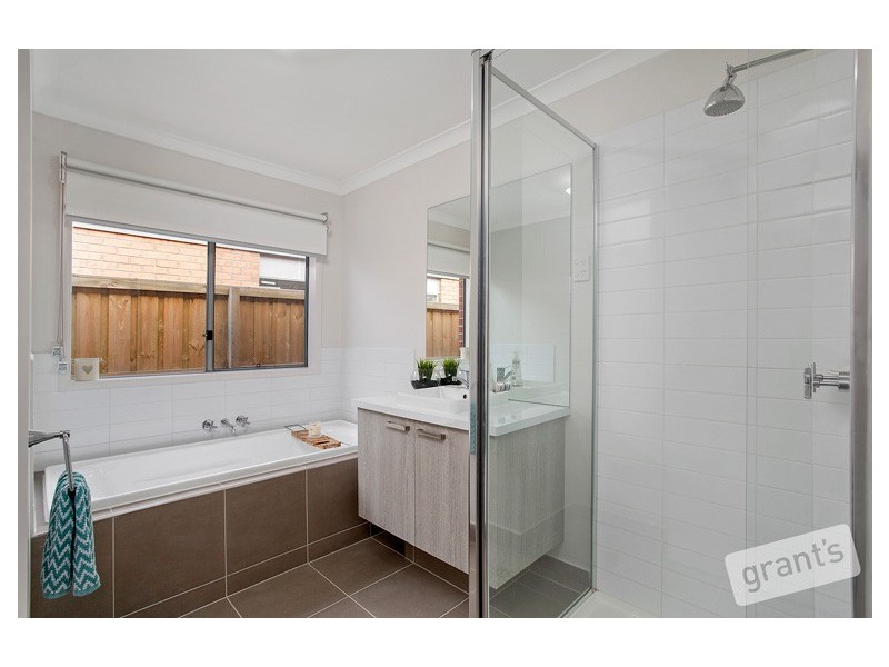 14 Egerton Street, Officer VIC 3809