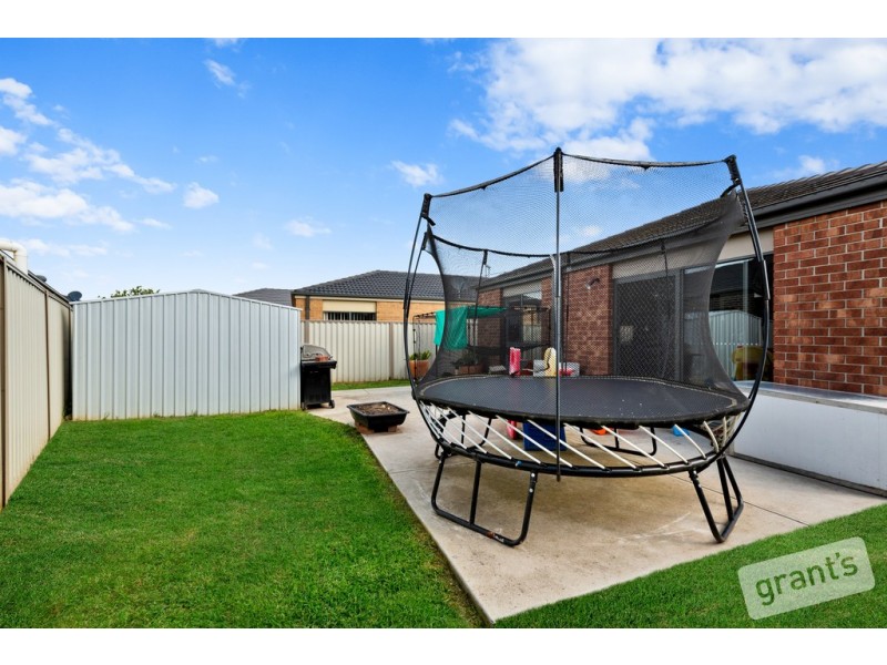 86 Henry Road, Pakenham VIC 3810