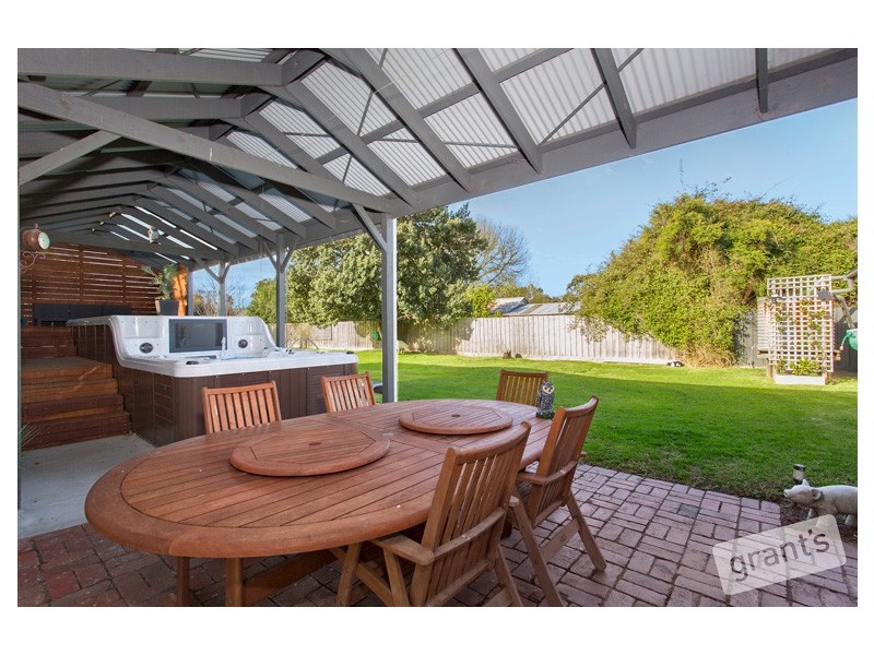 12 Gardner Street, Koo Wee Rup VIC 3981