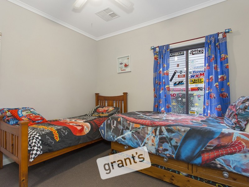 10 Sybella Avenue, Koo Wee Rup VIC 3981