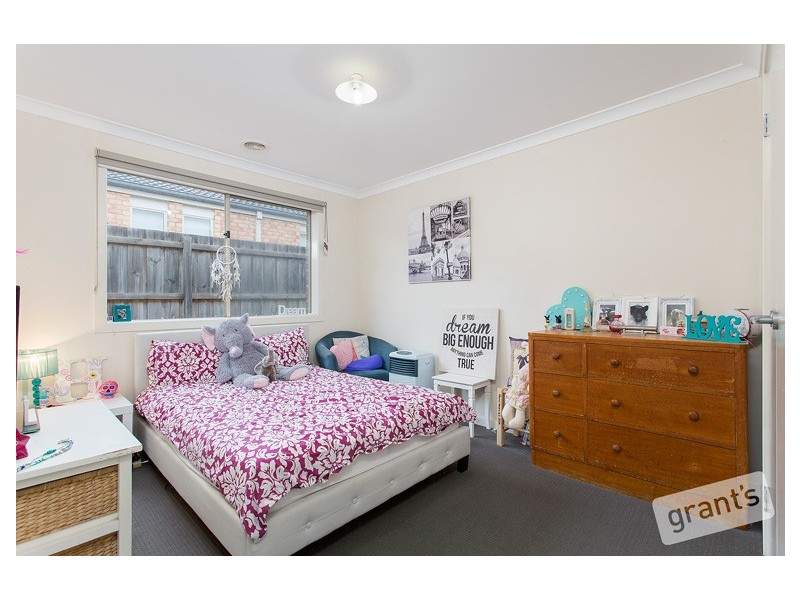 32 Summerhill Boulevard, Drouin VIC 3818