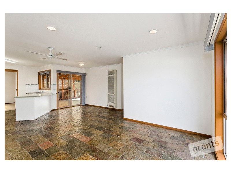 26 James Street, Lang Lang VIC 3984