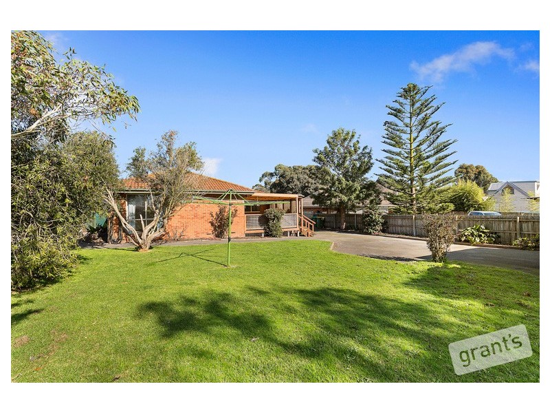 26 James Street, Lang Lang VIC 3984