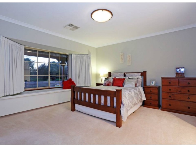 98/1 Triandra Court, Banjup WA 6164