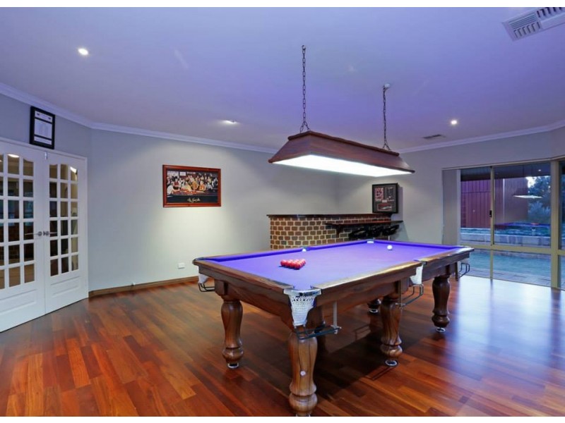 1 Smith Street, Golden Bay WA 6174