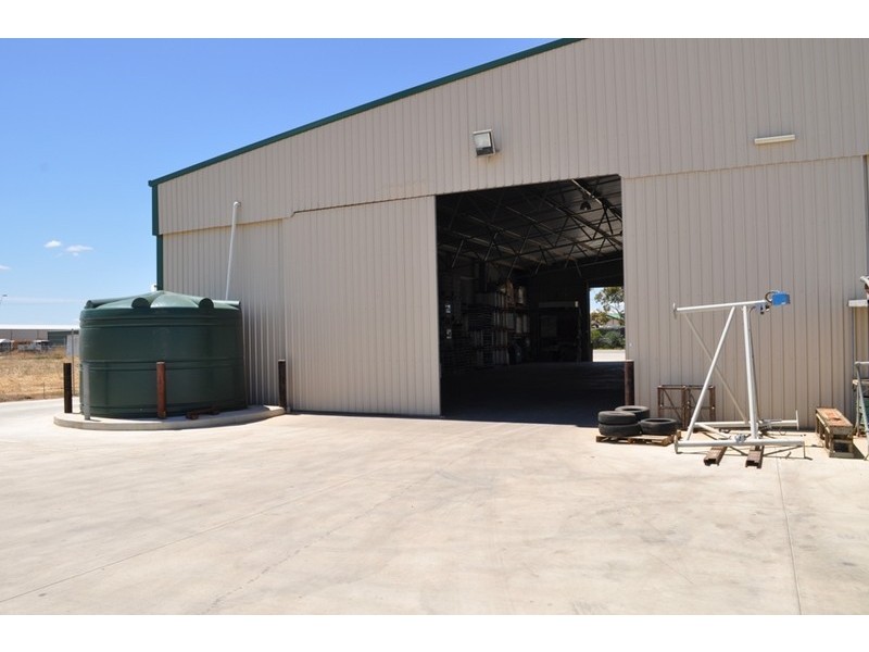 30 Hawker Rd, Burton SA 5110