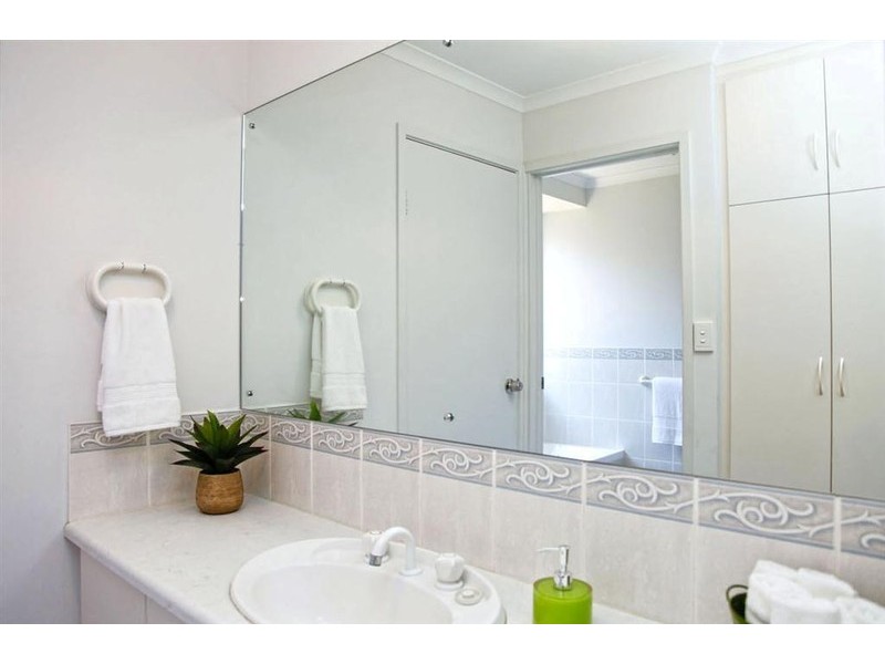 5 Gluford Court, Andrews Farm SA 5114