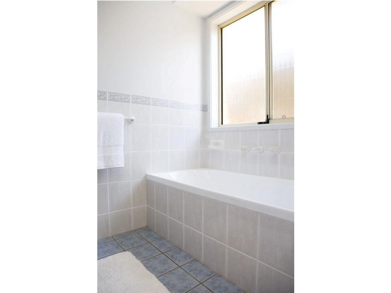 5 Gluford Court, Andrews Farm SA 5114