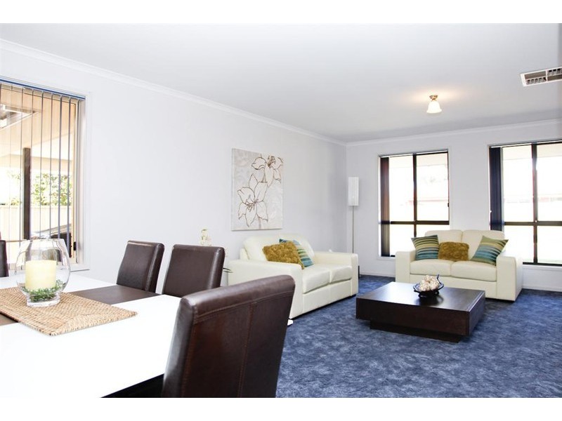 5 Gluford Court, Andrews Farm SA 5114