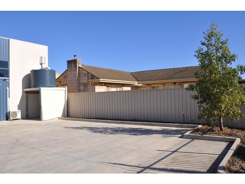 17 Second St, Wingfield SA 5013