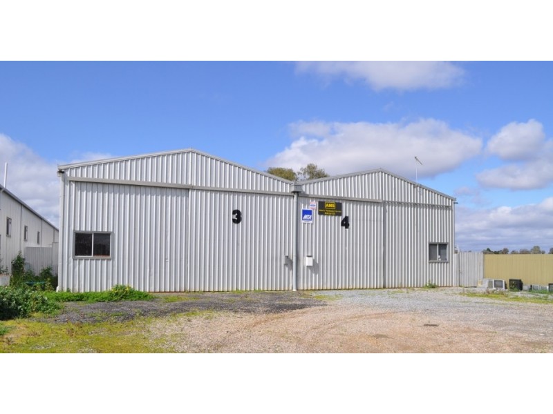 3,28 Willochra Rd, Salisbury Plain SA 5109