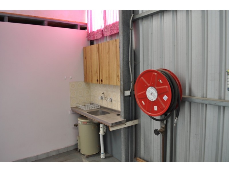 3,28 Willochra Rd, Salisbury Plain SA 5109