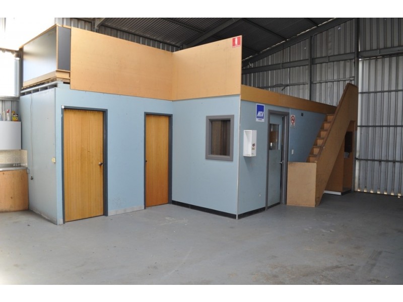 3,28 Willochra Rd, Salisbury Plain SA 5109