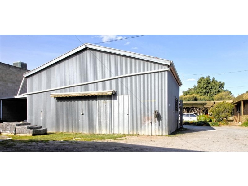 4 Bayer Road, Elizabeth South SA 5112