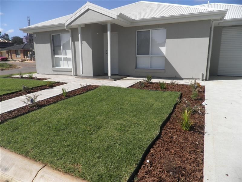 1 Tina, Elizabeth Park SA 5113