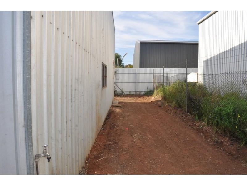 13b Bradpole Rd, Elizabeth West SA 5113