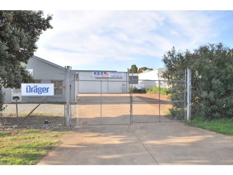 13b Bradpole Rd, Elizabeth West SA 5113