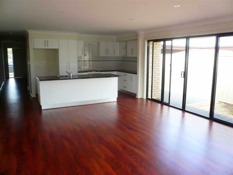 10 Julian Crt, Paralowie SA 5108