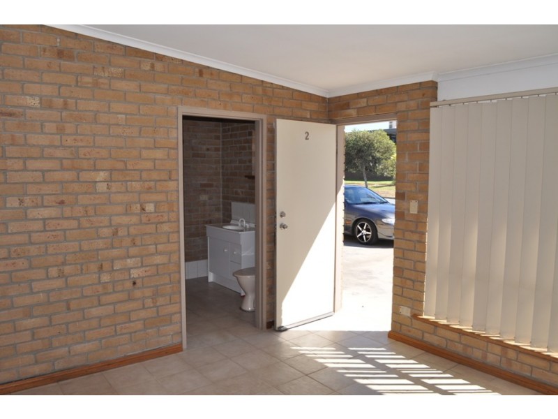 2,13 Pentland Rd, Salisbury South SA 5106