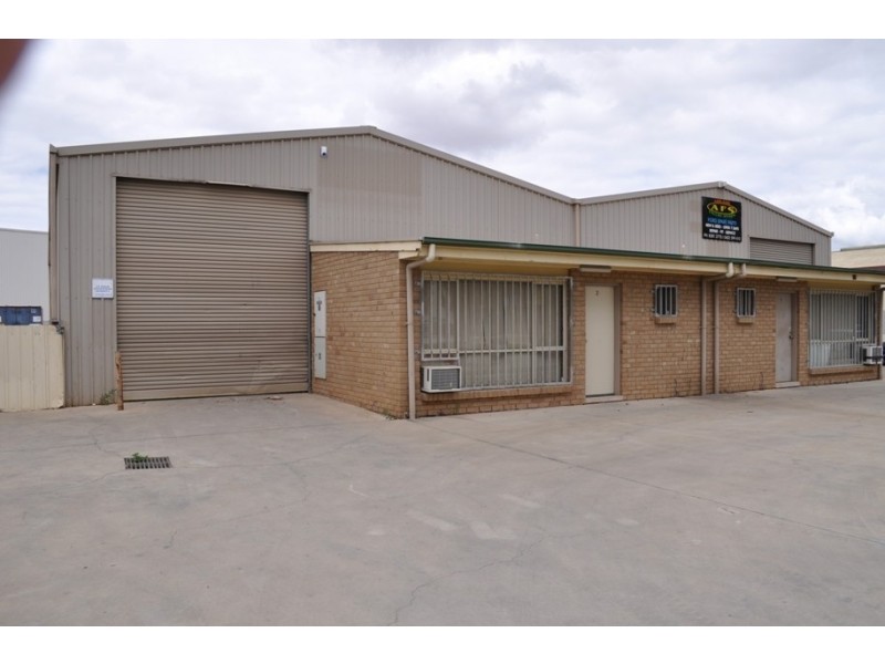 2,13 Pentland Rd, Salisbury South SA 5106