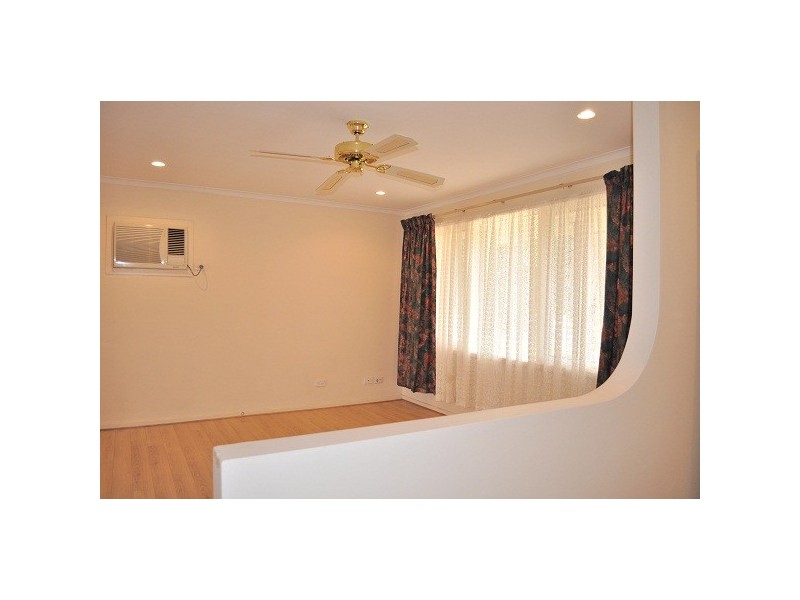 32 Alawoona Road, Munno Para SA 5115