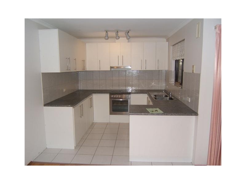 9 Polst  Avenue, Para Vista SA 5093