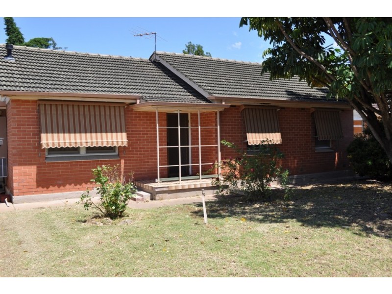 15 Dorothy St, Brahma Lodge SA 5109